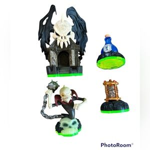 Skylanders Spyro’s Adventure Darklight Crypt Adventure Pack expansion set